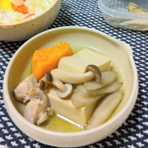 高野豆腐と鶏肉の煮物