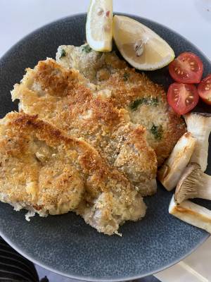 ミラノ風カツレツプレート