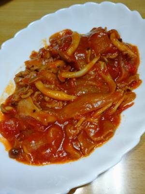 たっぷりきのこのデミグラス風煮込み