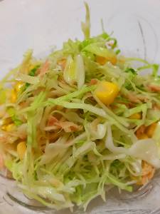 春キャベツとコーンのコールスロー