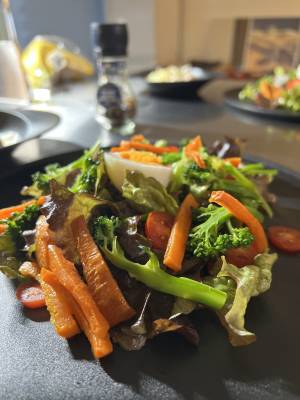 サニーレタスとたまねぎのサラダ