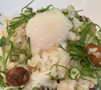 ソーセージのレンジチャーハン