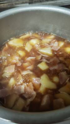 じゃがいもとベーコンの煮ころがし