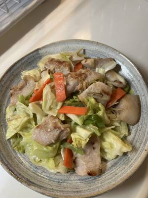 シャッキリ肉野菜炒め