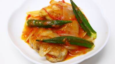 鶏のトマトシチュー