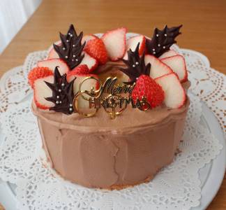 チョコレートクリームのクリスマスケーキ