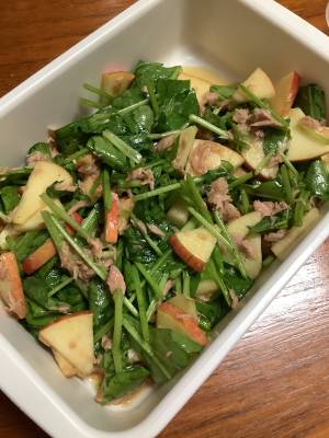 春菊とりんごのツナサラダ