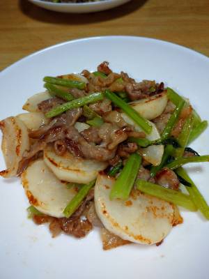 かぶと牛肉のオイスターマヨ炒め