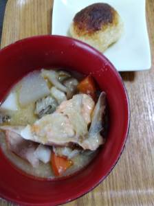 塩ざけアラのかす汁