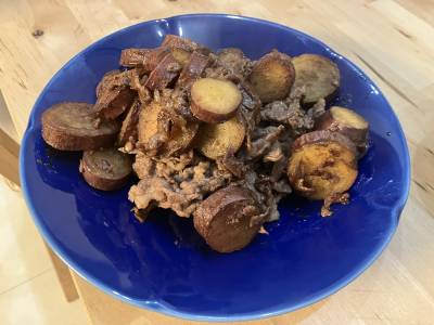 牛肉とさつまいものオイスターしょうゆ煮