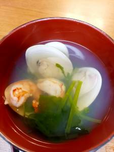 はまぐりのうしお汁