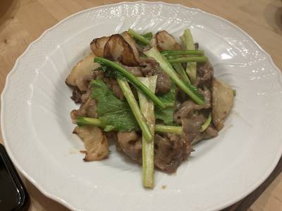 かぶと牛肉のオイスターマヨ炒め