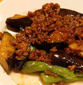 なすと豚ひき肉のどんぶり