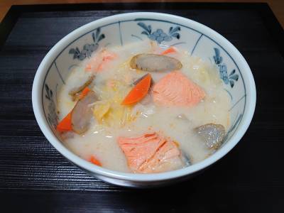 さけと根菜のかす汁