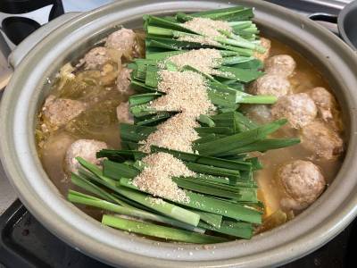 豚だんごのピリ辛みそ鍋