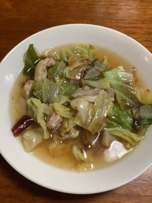 鶏とキャベツのスープ