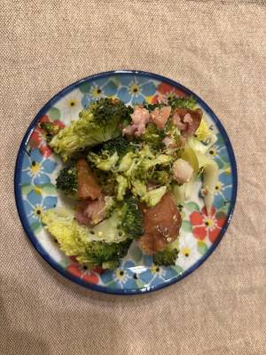 ブロッコリーとソーセージのトースター焼き