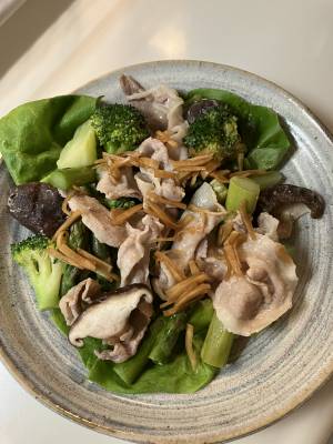 豚肉のフライパン蒸し