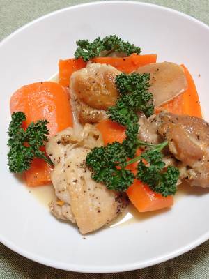にんじんと鶏肉のレモン風味煮