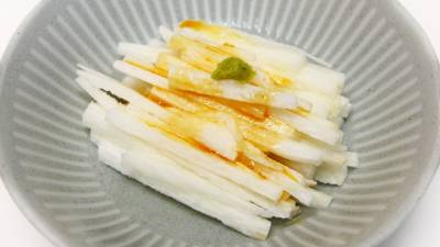 せん切り長芋のわさびじょうゆ
