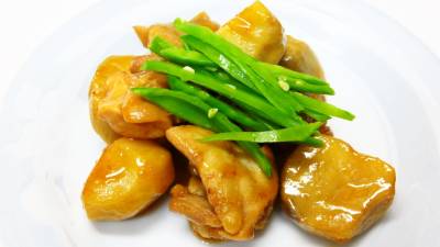 里芋と鶏の煮っころがし