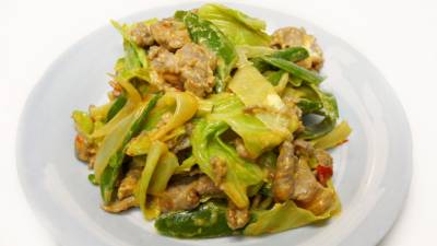 春野菜と豚肉のピリ辛マヨ炒め