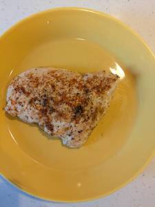 鶏肉のディアボラ風ソテー