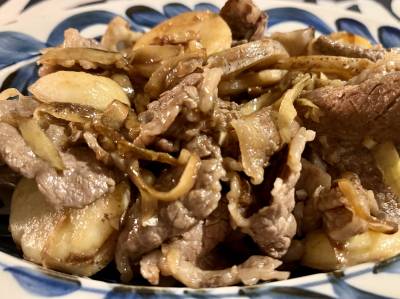 じゃがごぼれんこんと牛肉のオイスター炒め