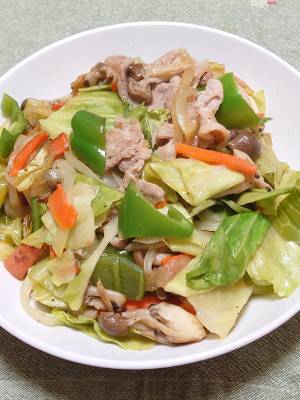 野菜と豚肉の水炒め