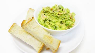 アボカド&塩ざけサンド