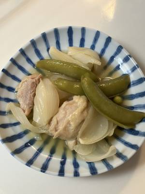 スナップえんどうと鶏の炊いたん