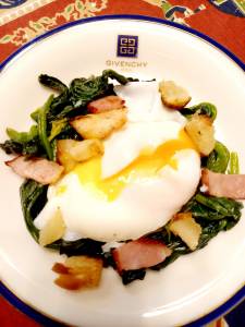 ポーチドエッグ