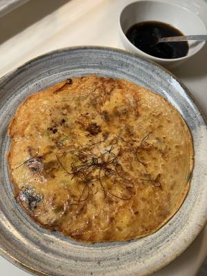 シーフードミックスとキムチのチヂミ