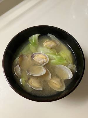 春キャベツとあさりのみそ汁