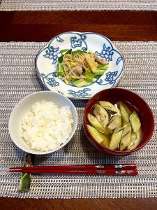 うるいと豆もやしの豚しゃぶサラダ