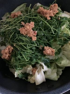 キャベツの鍋蒸し