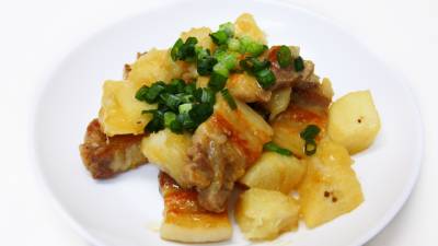 長芋と豚バラの炒め煮