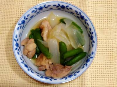 スナップえんどうと鶏の炊いたん