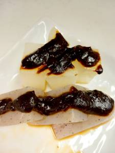 ゴロゴロ大根のふろふき 柚子みそがけ