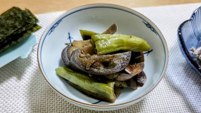 なすとししとうのピリ辛炒め