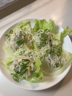 青じそとしらすの あえそうめん