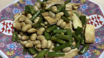 いんげん、大豆、油揚げのしょうゆ炒め