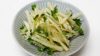 大根と貝割れ菜のサラダ