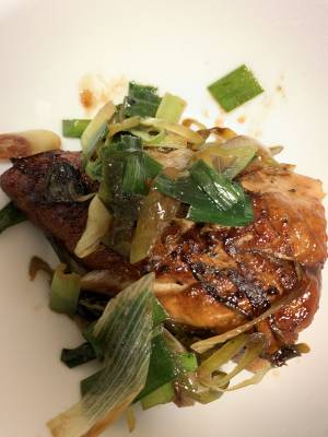 さばと小松菜のスタミナ炒め