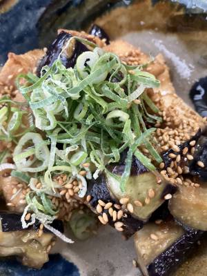 なすと厚揚げのみそ炒め