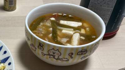 トマトサンラータン