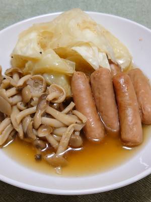 まるごとしめじとキャベツの和風ポトフ