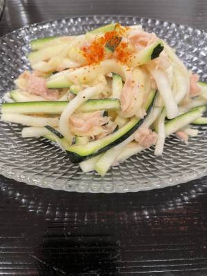 ツナとズッキーニのサラダ