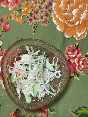 もやしとかにかまのからしマヨネーズ