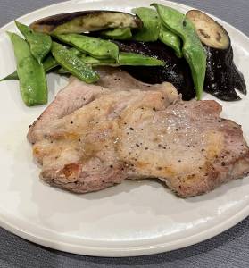 豚肉のハーブマリネソテー